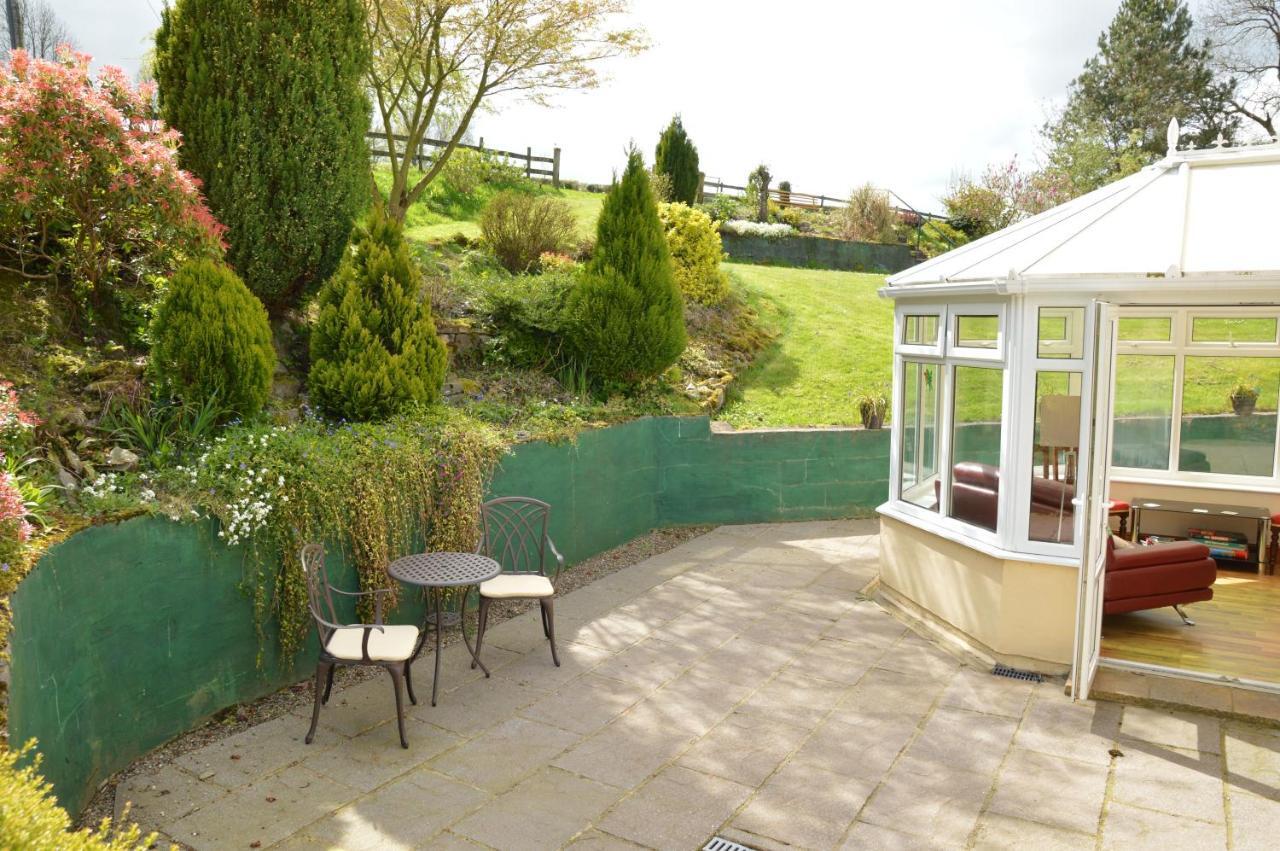 Bed and Breakfast Bryn Hebog Carmarthen Esterno foto